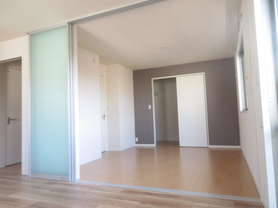 【洋室】 | グランディール玄兎B