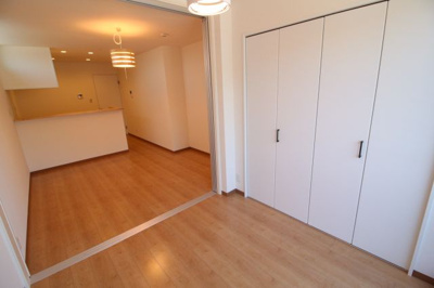 【寝室】 | Bronte長田戸崎通