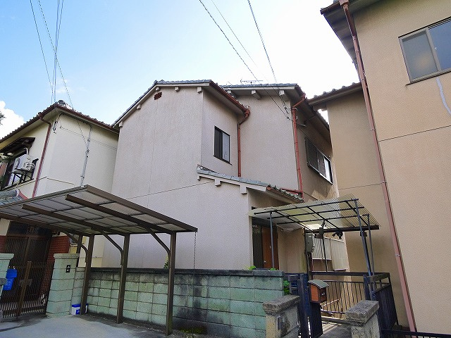松葉貸家（富雄北）の外観|外観も気になるポイント