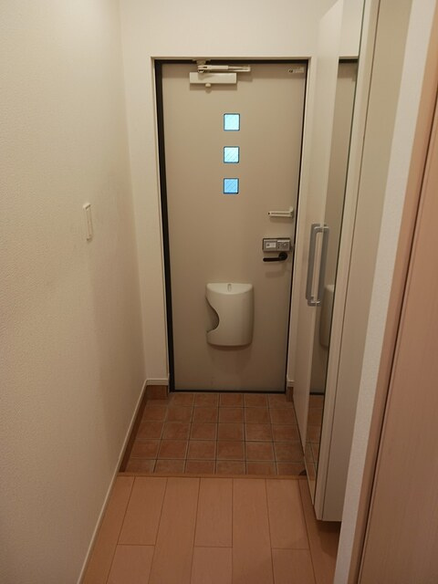 フォルトゥーナAの玄関