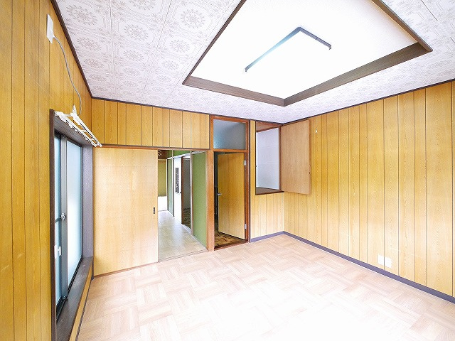 帝塚山6丁目テラスハウスの洋室|広々とした洋室です