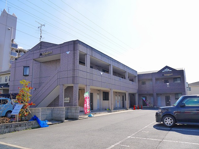 ラ・ルミエールＢの外観|外観は落ち着いています