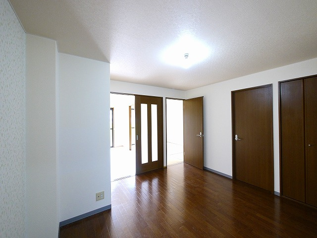 ラ・ルミエールＢの居間・リビング|おしゃれなリビングです