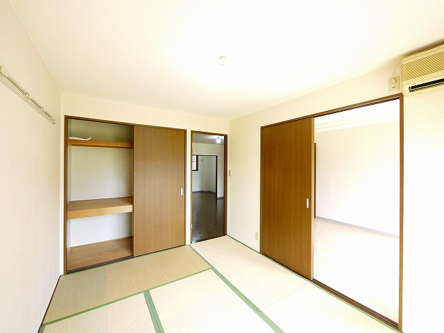 ラ・ルミエールＢの和室|趣のある和室です