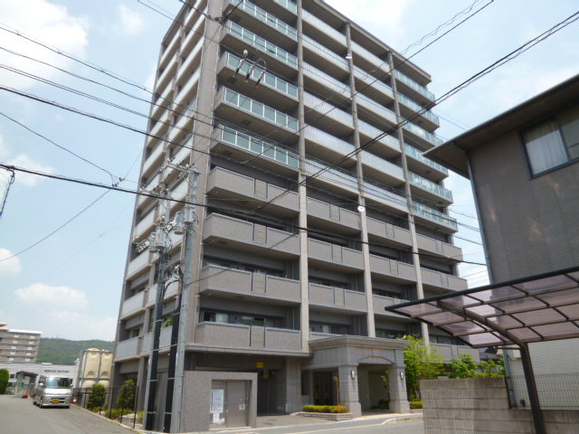 倉敷市中庄の賃貸マンションの外観