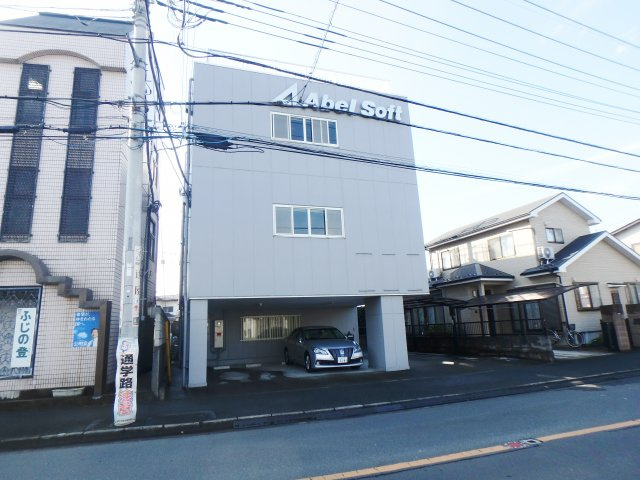 アーベルソフト芦山町ビルの外観