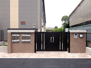 【エントランス】 | ハクジュ