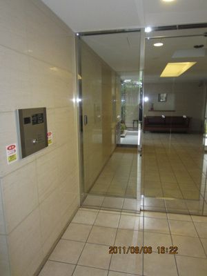 【エントランス】 | エーデルブルク