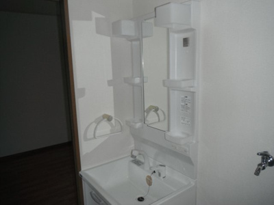 【独立洗面台】 | エスポアール壱番館 | こまごました洗面グッズをしまいやすい洗面台