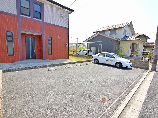 木津南戸建Cの駐車場