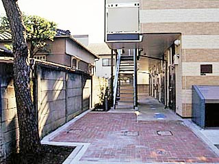 【エントランス】 | 堤方