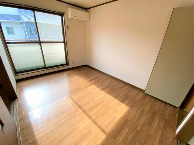 オアシス中根の居間・リビング