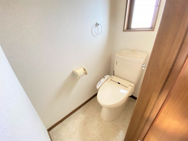 オアシス中根のトイレ