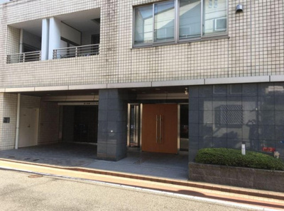 【エントランス】 | パークハウス東雪谷ステイションプレイス | 東急池上線「石川台」駅徒歩1分とアクセス良好♪