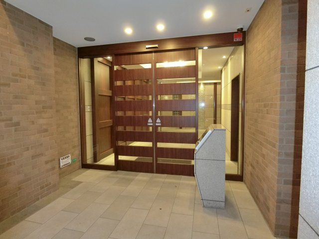 【エントランス】 | クローバー・グランデ昭和町