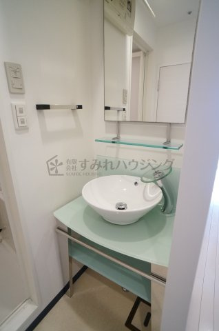 ビガーポリス133宝塚の洗面所