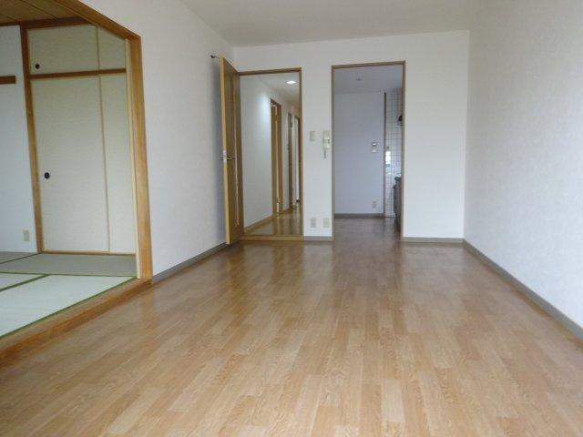 パルテール・セツヨウの居間・リビング