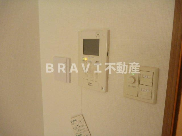 アーバネックス大阪城WEST（アーバネックスオオサカジョウウェスト）　BRAVI不動のセキュリティ|【アーバネックス大阪城WEST】モニター付インターホン