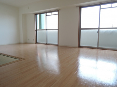 【居間・リビング】 | メゾンプチチェリー