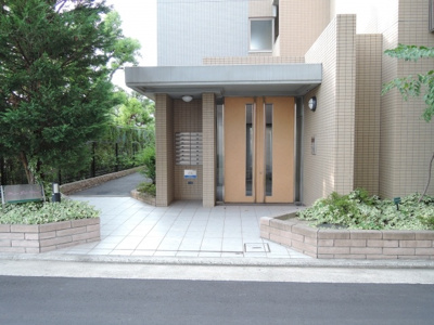 【エントランス】 | メゾンプチチェリー