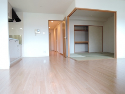 【居間・リビング】 | メゾンプチチェリー