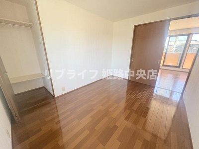 【洋室】 | クラスティーナ