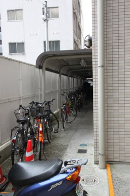 【その他共用部分】 | リビングステージ木町通 | 駐輪場