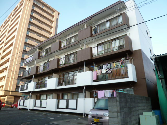 倉敷市老松町２丁目の賃貸マンションの外観