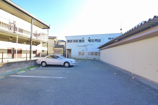 大西貸倉庫の外観