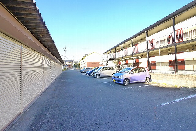 大西貸倉庫の外観