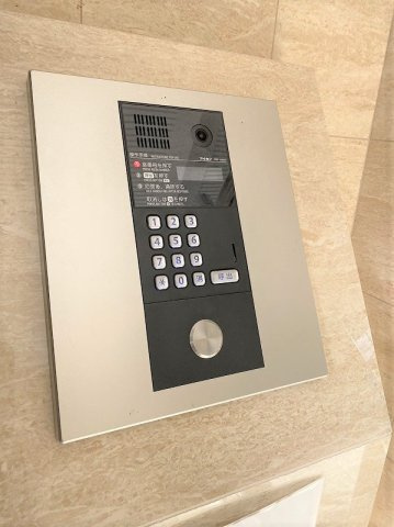 スカイヴィレッジ盛南のエントランス