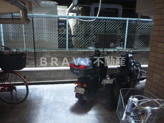 グレンパーク内本町　BRAVI不動産のその他共用部分|【グレンパーク内本町】バイク置場