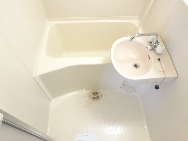 グレイスマンションの浴室