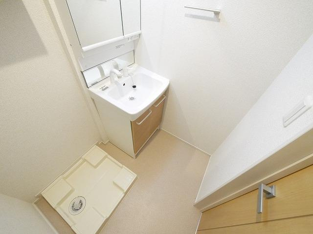 ブランドール（奈良市）の洗面所