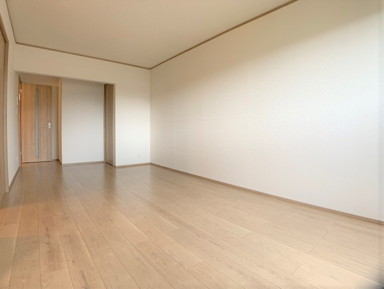 alba（アルバ）の居間・リビング