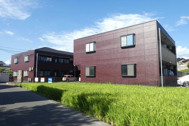 倉敷市中庄のアパートの外観