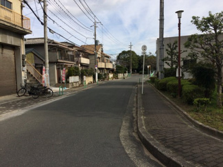 【前面道路含む現地写真】 | 南側幅員9.5ｍ道路に面する。