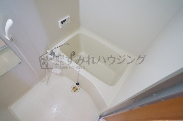 メロディーヒルズ　Ａ棟の浴室|参考、同建物・同間取りの号室