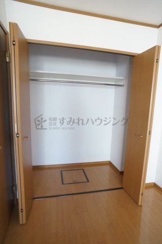 メロディーヒルズ　Ａ棟の収納|参考、同建物・同間取りの号室