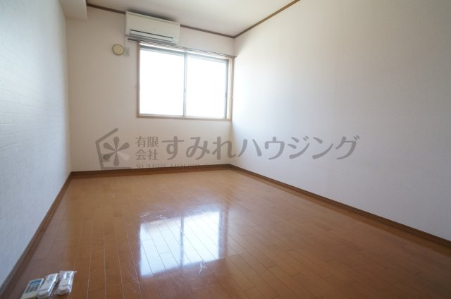 メロディーヒルズ　Ａ棟の寝室|参考、同建物・同間取りの号室