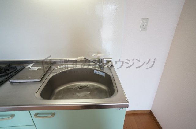 メロディーヒルズ　Ａ棟のキッチン|参考、同建物・同間取りの号室