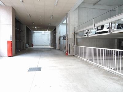 【駐車場】 | 港北ニュータウンイオ６番館