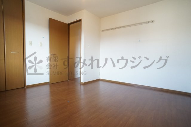 宮北タウンハウスの洋室