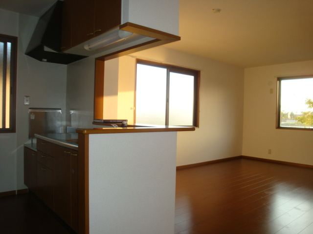 鴻池タウンハウスの居間・リビング