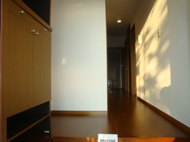 鴻池タウンハウスの玄関