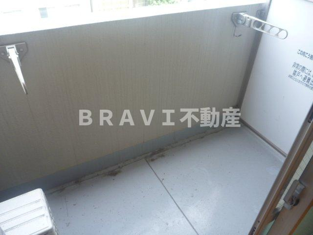 エスリード上本町北　BRAVI不動産のバルコニー