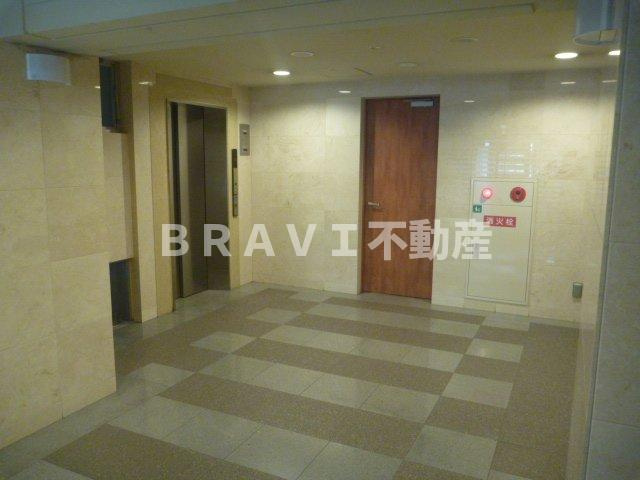 エスリード上本町北　BRAVI不動産のエントランス