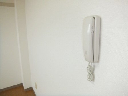 カザリヤマンションＣの設備|インターフォン付き