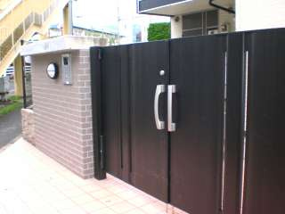 【エントランス】 | Angel 柏 | オートロックゲート