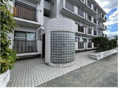 【エントランス】 | ルポ那珂川